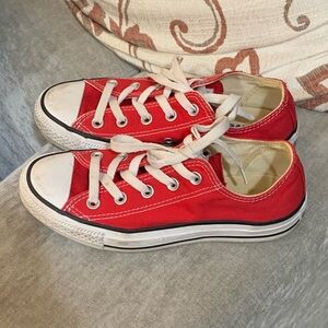 Women’s Converse Sneakers